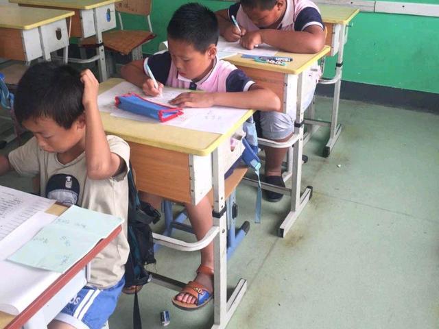 一年级如何理解感叹号,小学一年级句号和感叹号怎么区分