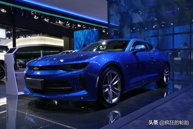 野马和科迈罗哪个好哪款值得入手,科迈罗和野马哪个好哪个性价比高