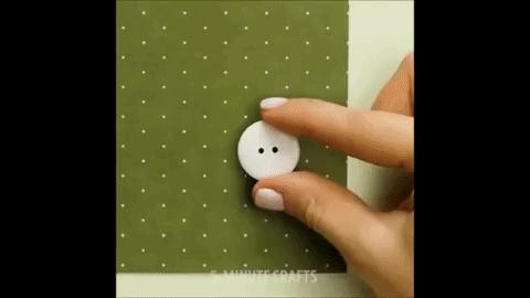 圣诞节快到了想用卡纸做个圣诞树,给老师圣诞贺卡