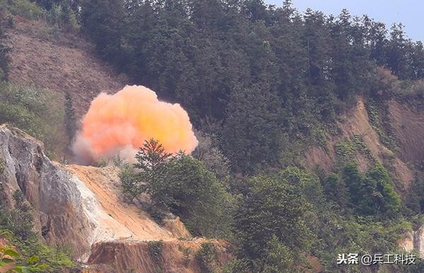 杜富国能移植双眼吗,杜富国为什么会失去眼睛和双手