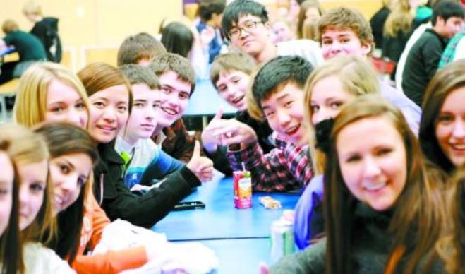 名校国际班,一年学费100000左右的国际学校北京