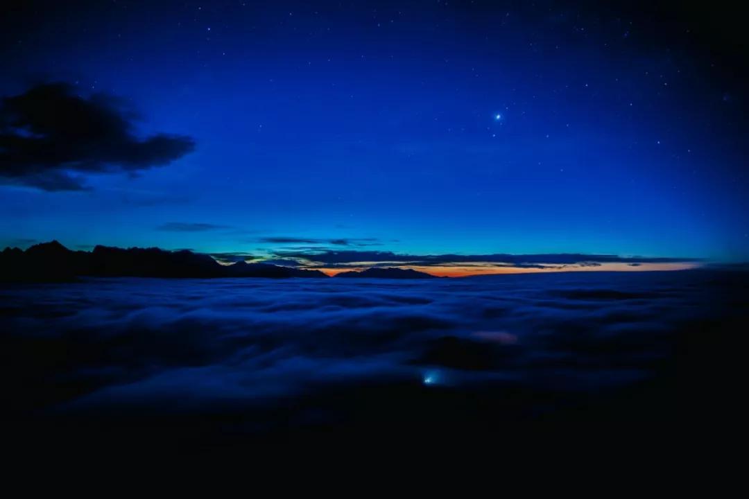 天上人间云海仙境,达瓦更扎云海旅游视频