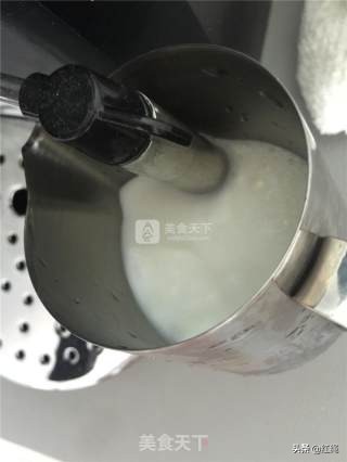 卡布奇诺爱心拉花视频教程,卡布奇诺拉花制作方法