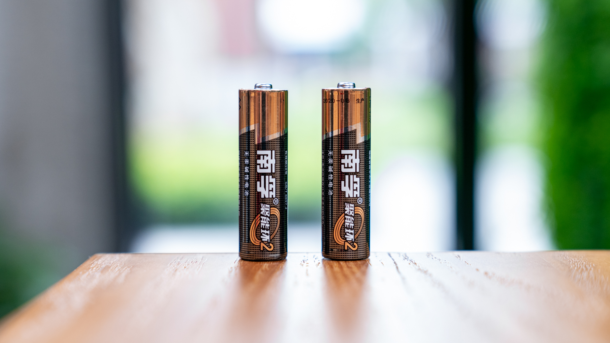 5号电池南孚金霸王哪个好,5号碱性电池双鹿