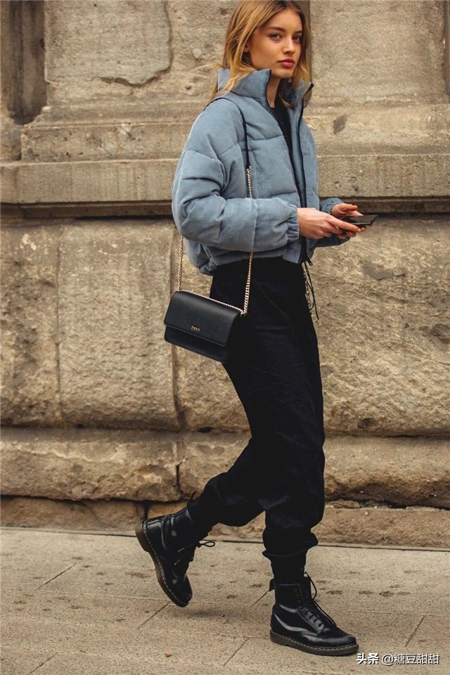 冬天穿大衣搭什么鞋好看,适合冬天搭大衣的单鞋