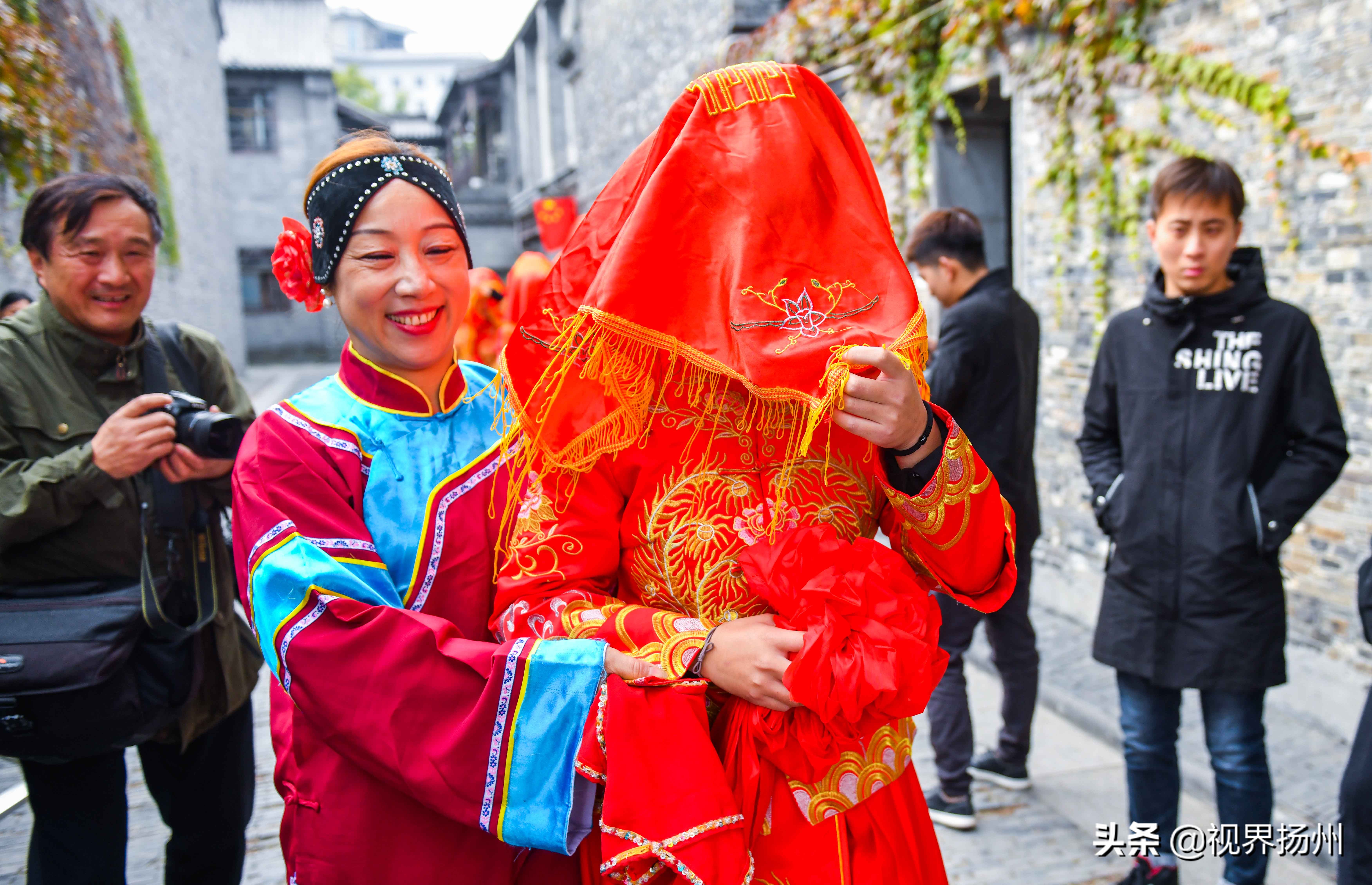 扬州个园盐商体验婚礼让你感受穿越