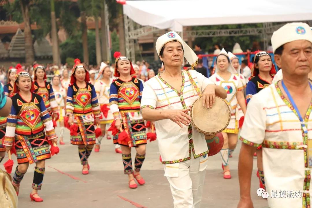 泼水节游演直播回放,泼水节舞蹈双江狂欢2018