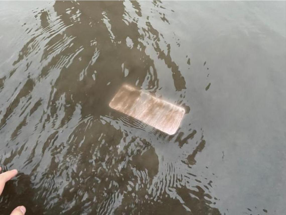 小米11pro能不能放水里,小米11pro水下能使用吗