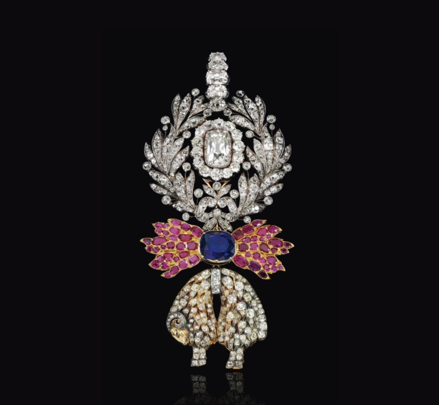 价值200000000人民币的珠宝长啥样？看到的时候人们都惊呆了