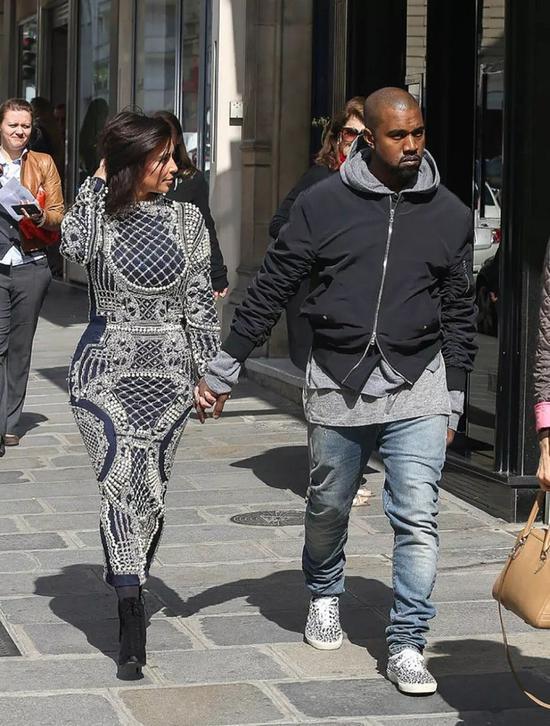 小北虽然穷,但是衣品不错,千玺这波带货能否让“高街”盛行呢?