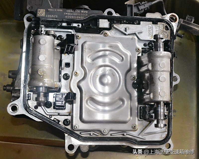 高尔夫dq200干式双离合报6挡故障,高尔夫dq250变速箱
