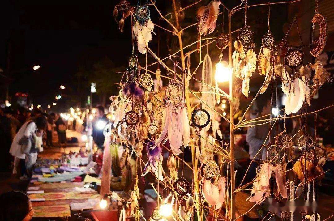 成都摆地摊的最新政策,成都地摊经济增加就业岗位