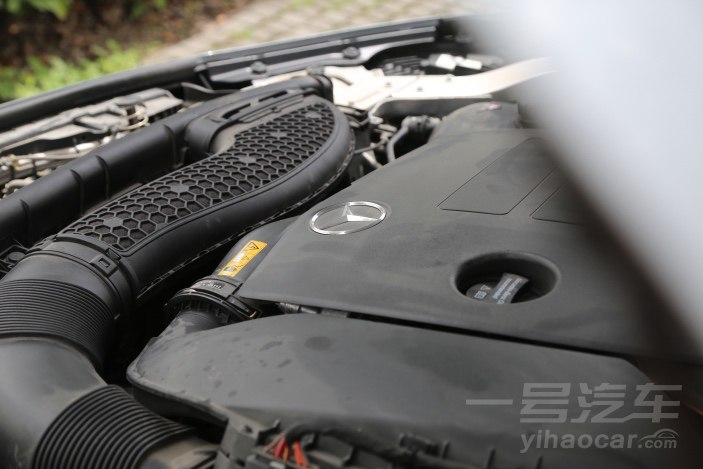 奔驰Cls试驾,奔驰clsamg63试驾