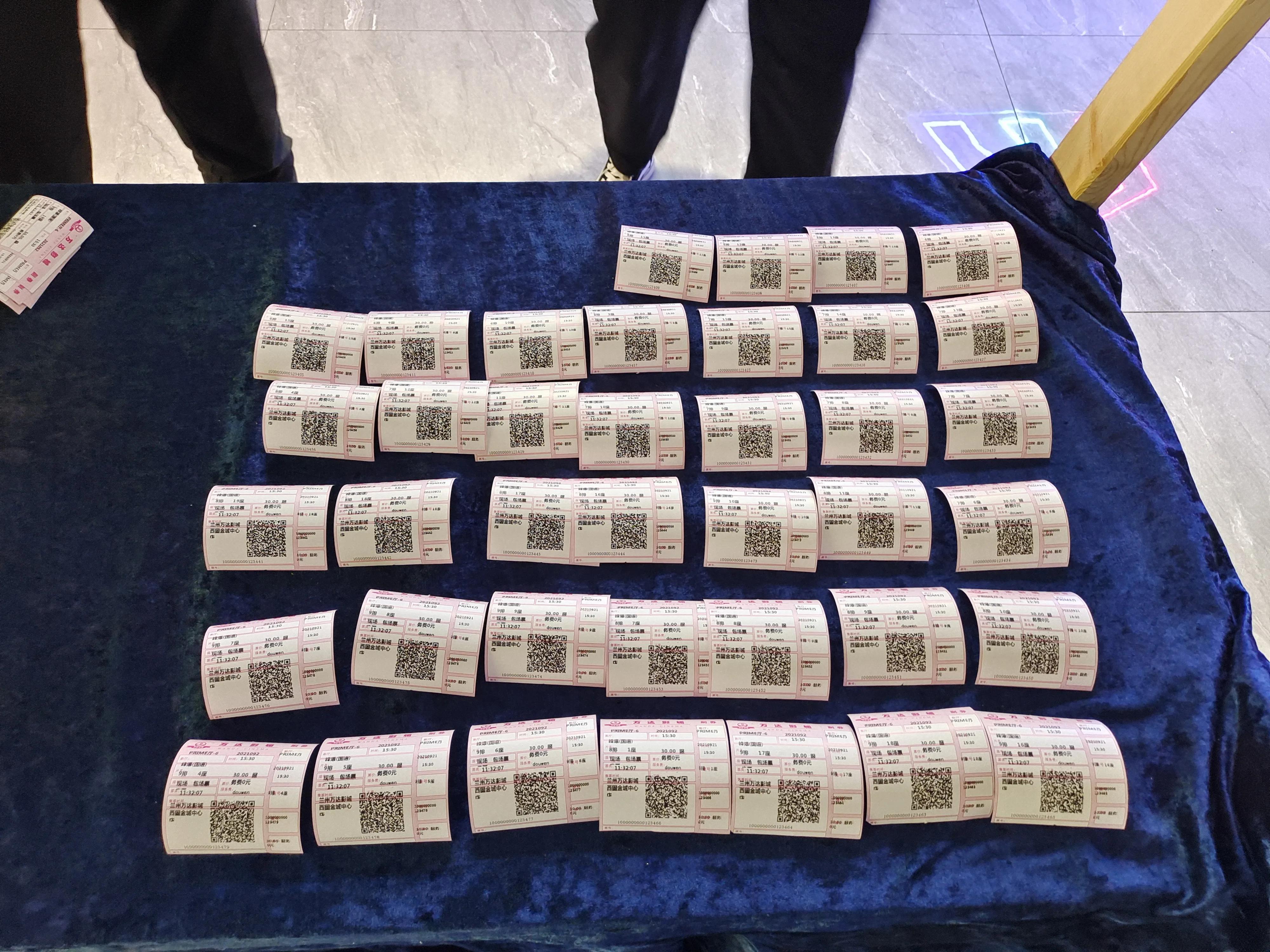 是真的吗?10元钱看万达影城PRIME厅新片《峰爆》还送可乐爆米花