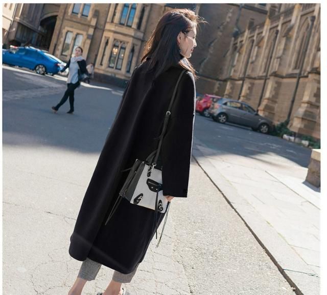 秋冬最流行格子大衣,今冬大衣就是要敞开穿才好看啊