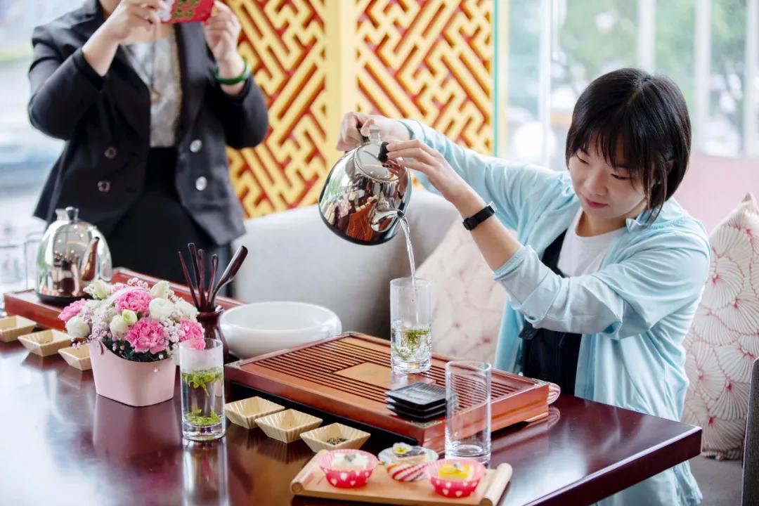 母亲节慰问抗疫一线的妈妈活动,母亲节为爱发声活动