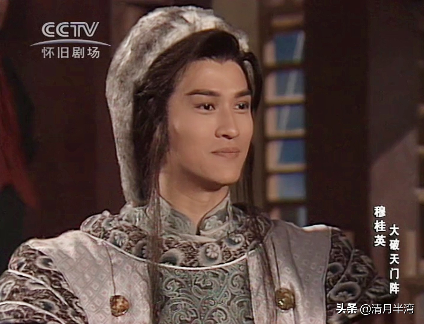 港剧老演员古装时候的颜值男神,港剧十大经典古装