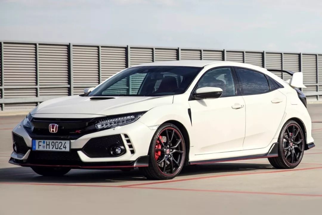 铃木吉姆尼全新曝光,铃木吉姆尼全新升级的价格多少钱