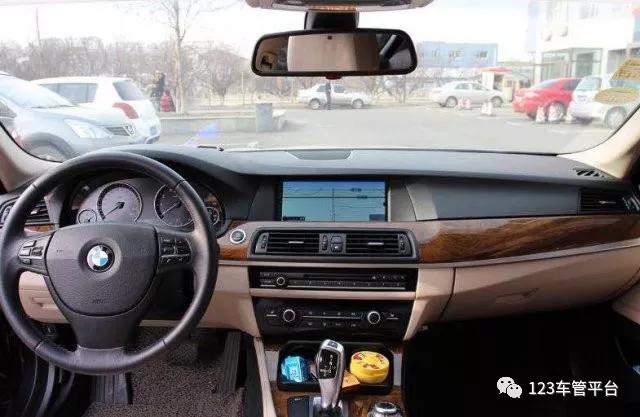 行车记录仪怎么选性价比高,行车记录仪选u1还是u3