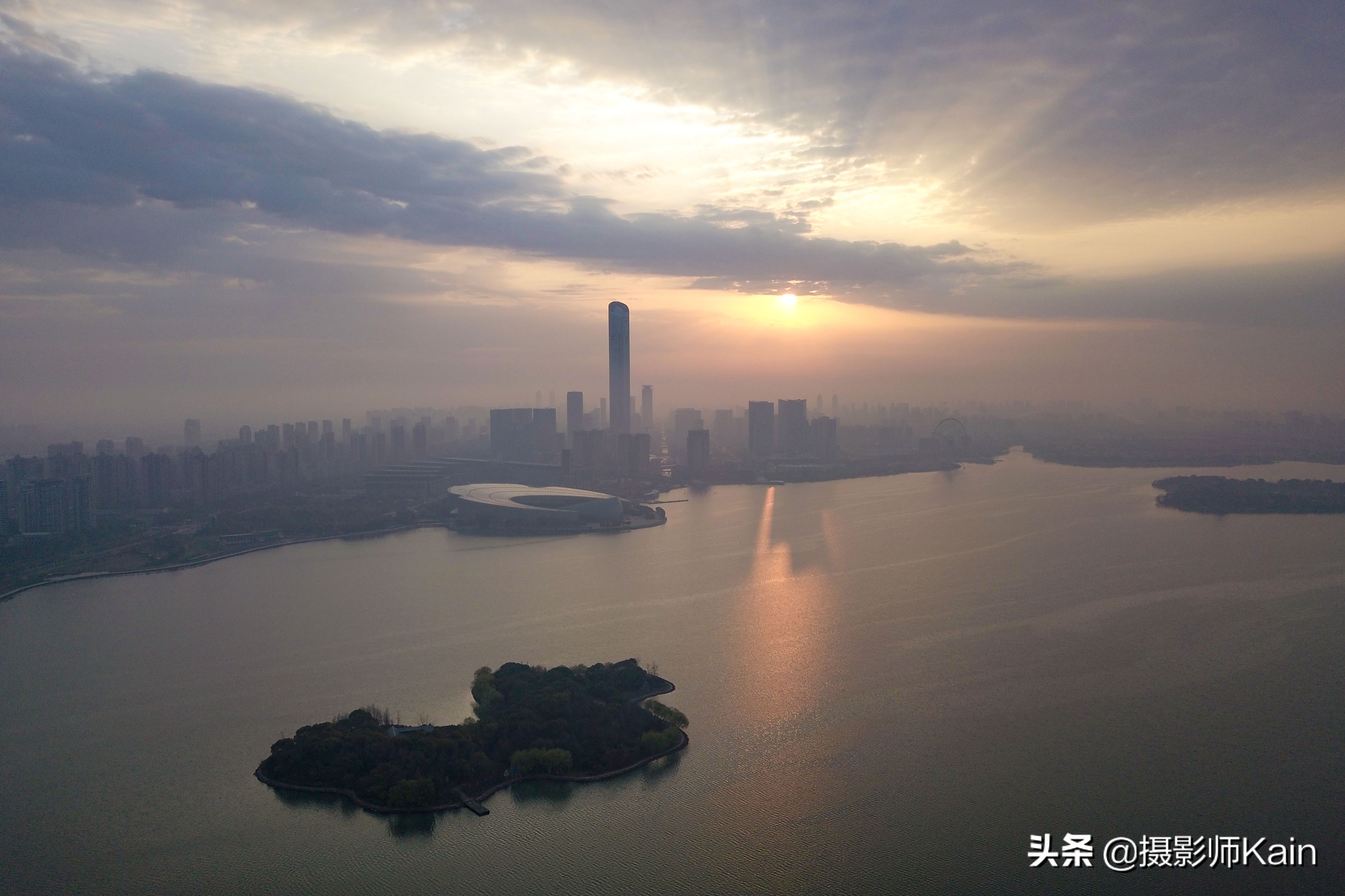 苏州金鸡湖城市广场俯瞰图,航拍苏州金鸡湖cbd