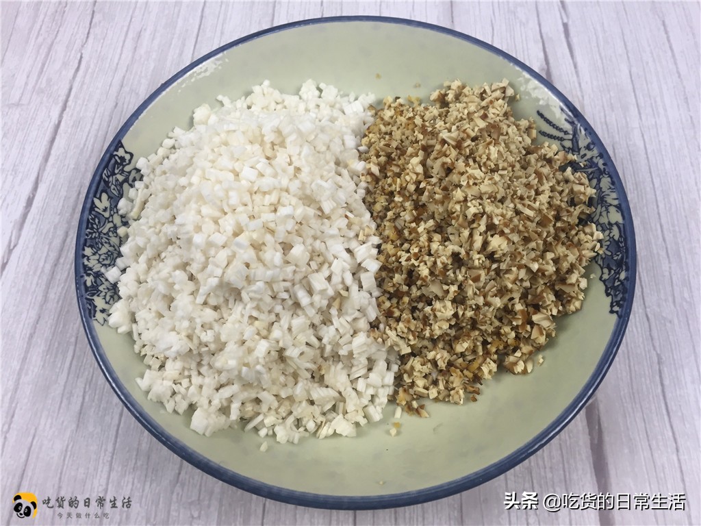 蒸饺子要不要先过水,饺子要怎么蒸才不粘锅