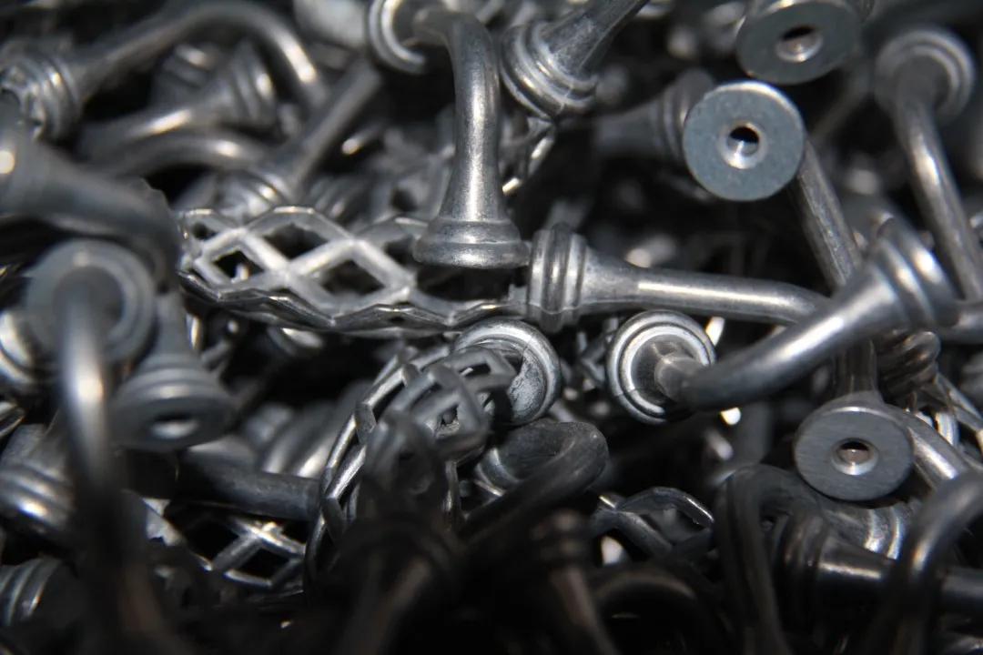 对话俞敏洪李彦宏,凯宇五金怎么样