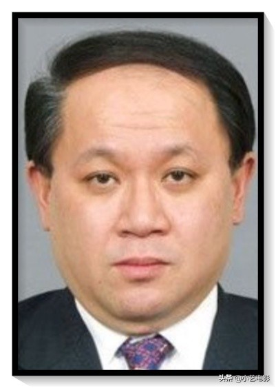 大佬以找工作侵犯她，女孩用亲身经历，揭露日本文化陋习