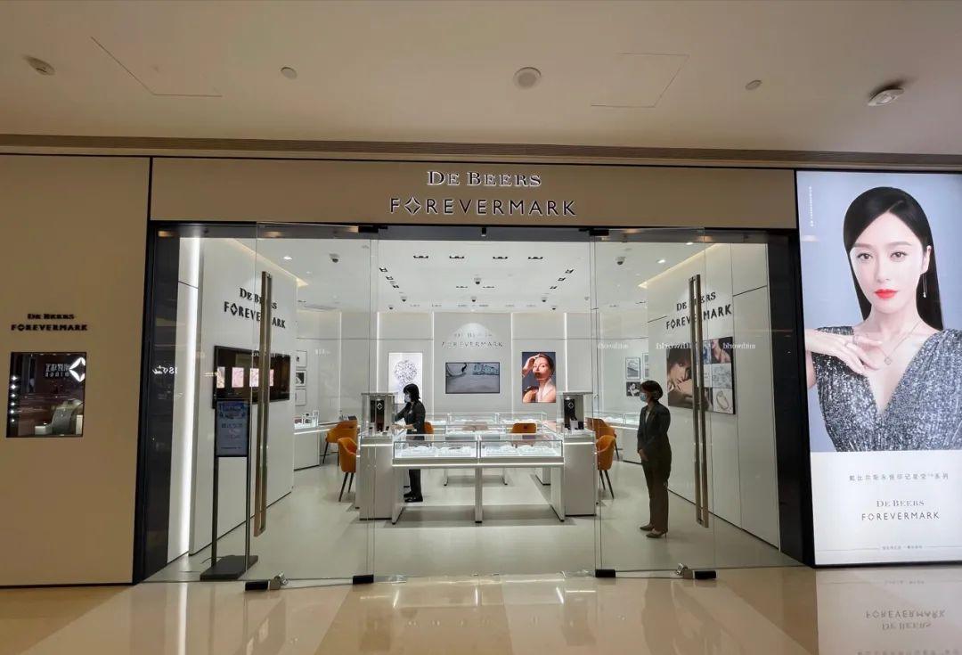 郑州正弘城哪个高档品牌开业,郑州正弘城卖场