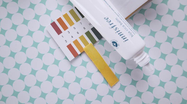 悦诗风吟小白管祛痘印效果,悦诗风吟a白瓶可以祛痘印吗