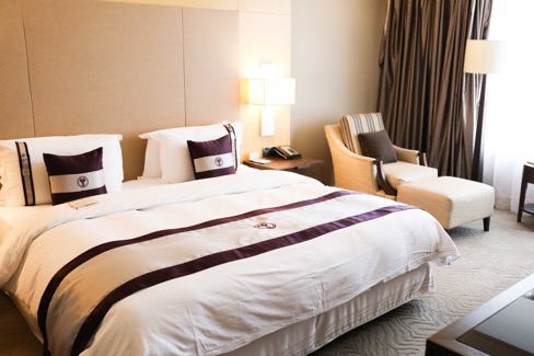 阳澄湖边吃蟹一日游攻略,大通湖金秋品蟹之旅