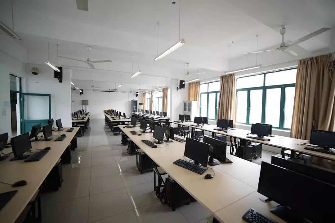 院系风采|你想了解的-信息工程学院,都在这儿