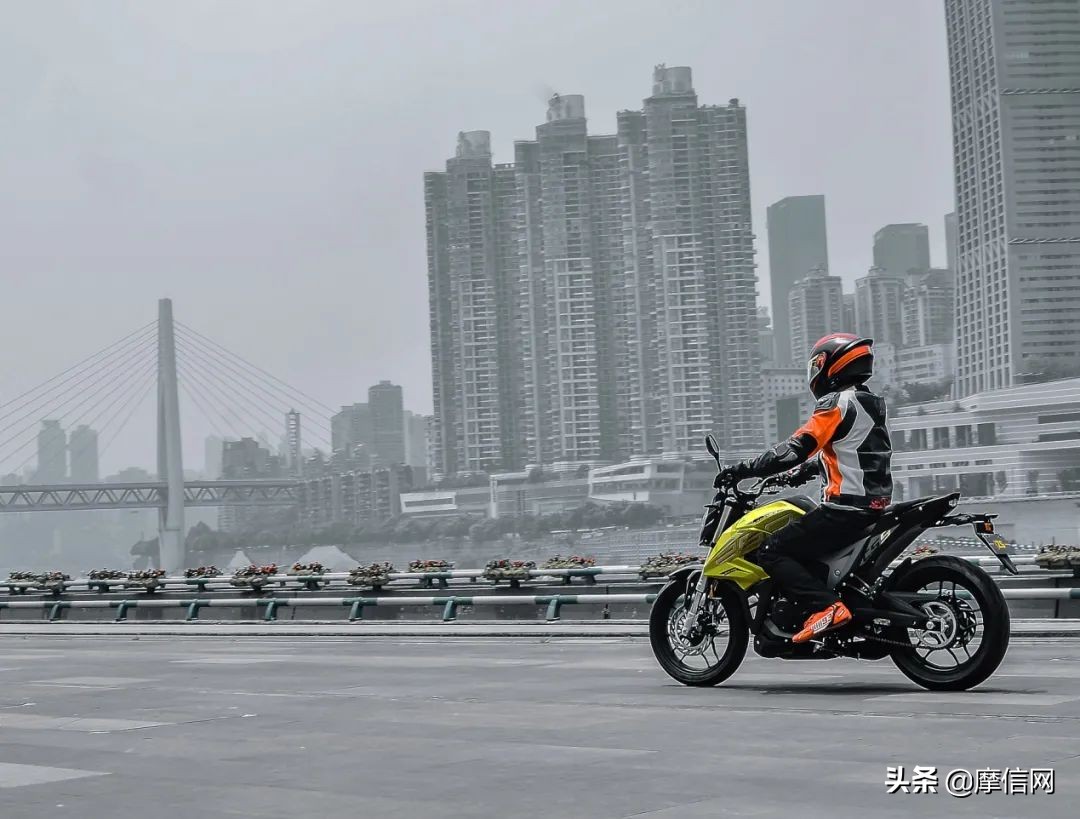 宗申250r跑车街车摩托车测评,宗申250r街车价格是多少