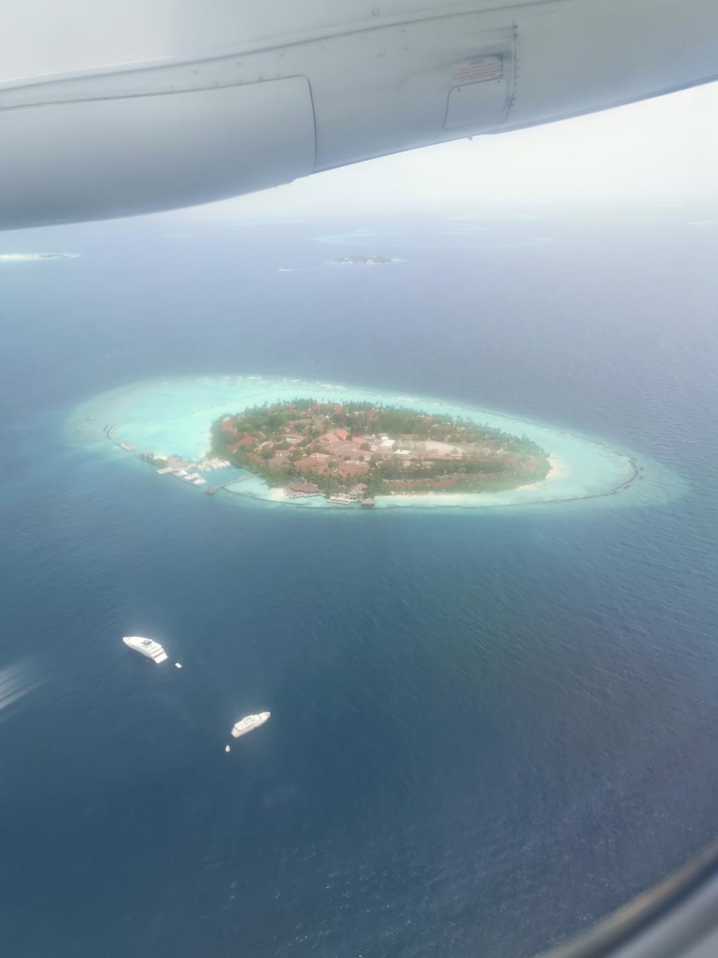 马尔代夫莉莉岛攻略,马尔代夫玛娜法鲁岛几星