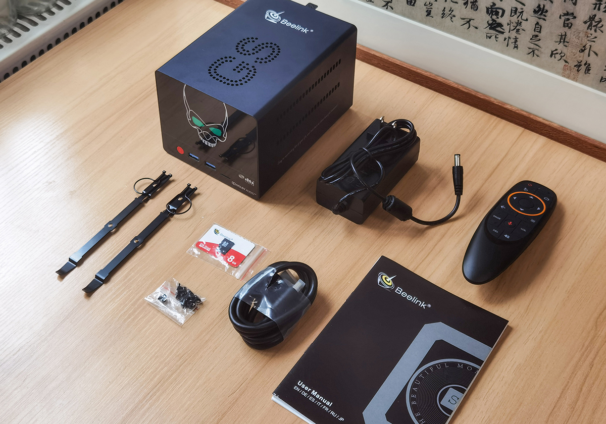 零刻电视盒评测：4G+64G发烧配置，还能扩展32T空间