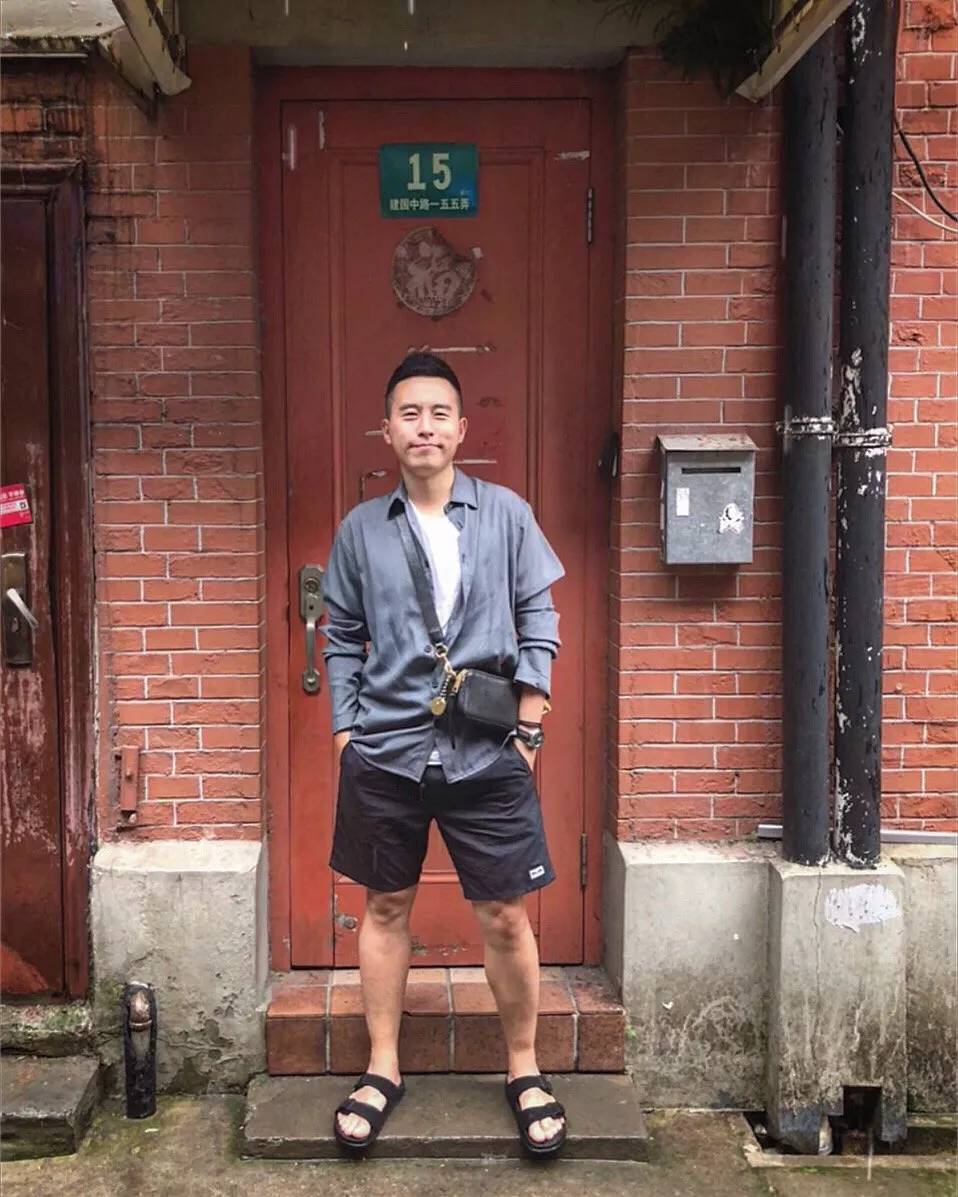 老铁放肆购!潮牌1~3折起,衣麦仓哈尔滨银泰店被时尚咖“攻陷”