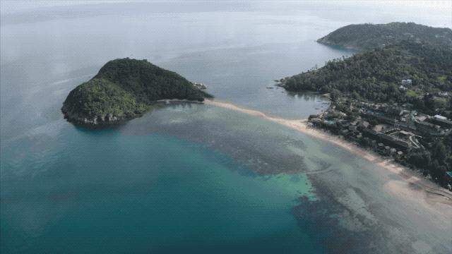 他卖掉豪宅搬进山洞,做出一个全世界风景最好的厕所