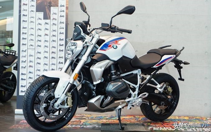 宝马r1250gsadv探险版评测视频,宝马r1250gsadv低座版测评