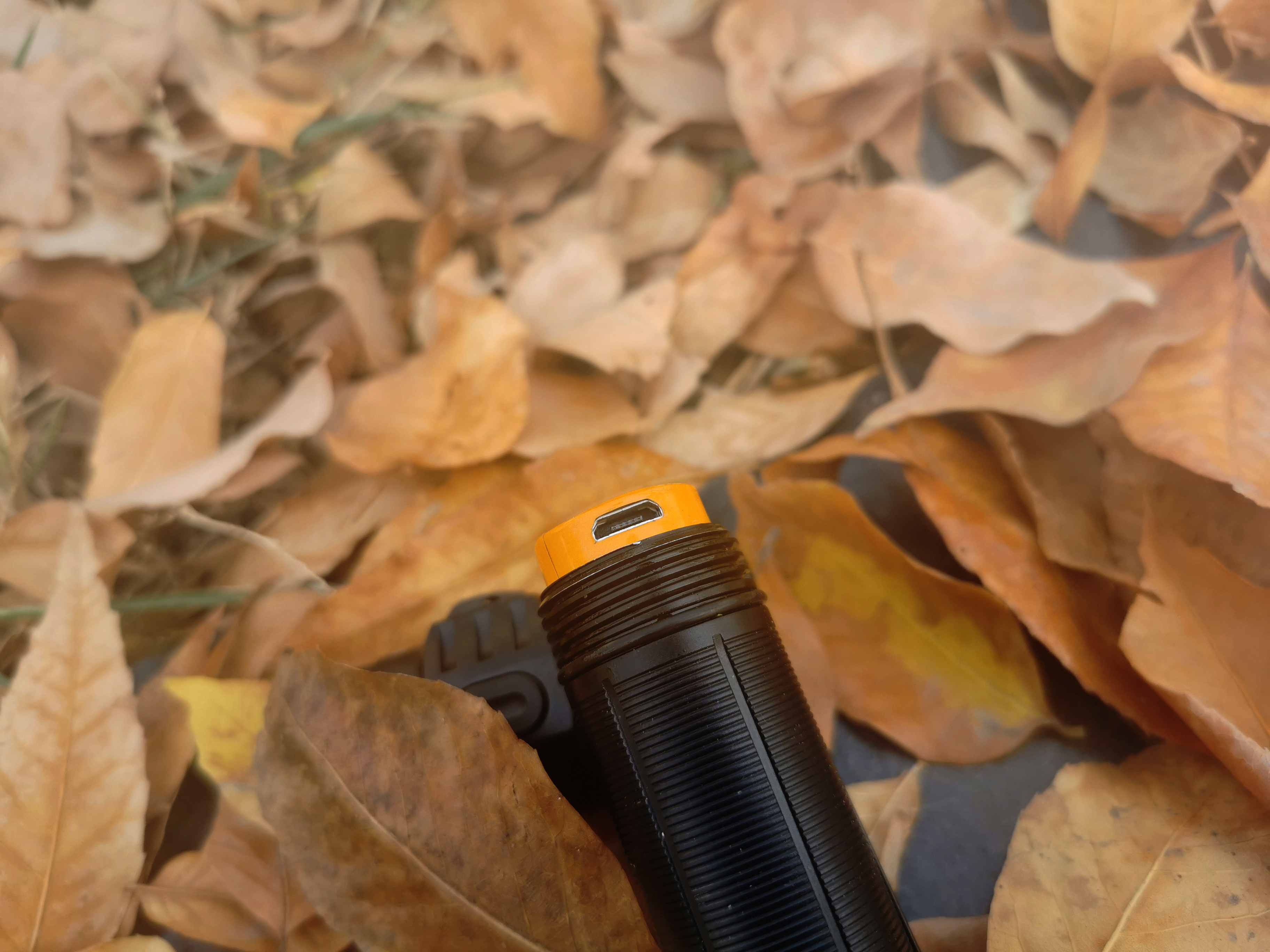 户外手电也能杀菌？FenixLD32手电化身成为抗疫EDC