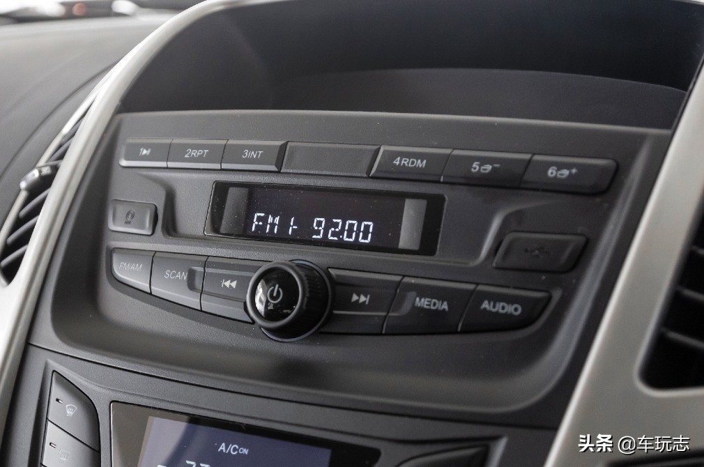 比亚迪m3纯电动车缺点,比亚迪m3纯电动面包车