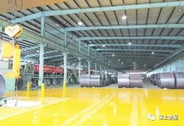 以奋斗之姿推动高质量发展,以奋斗之姿勇立时代潮头