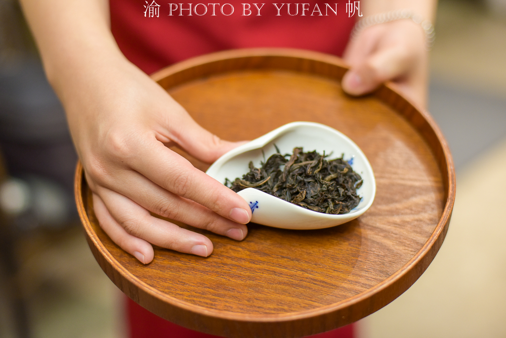 武夷山的茶女，并不是你想象的那样，她们活在茶中，以茶为乐