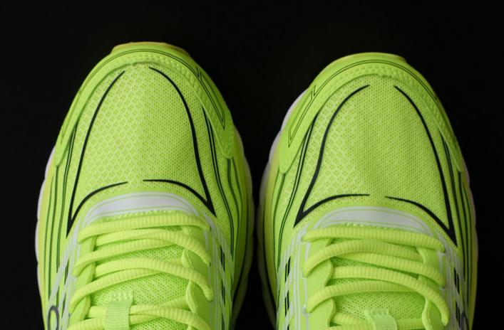 耐克回到未来鞋子18万,耐克平价aj1