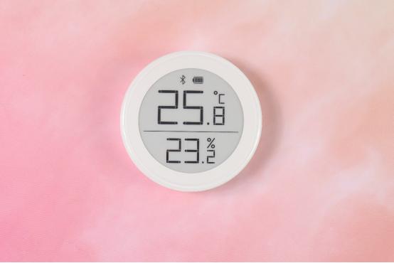 保湿控油修护祛黄收缩毛孔精华水,祛除皮肤暗黄保湿精华液