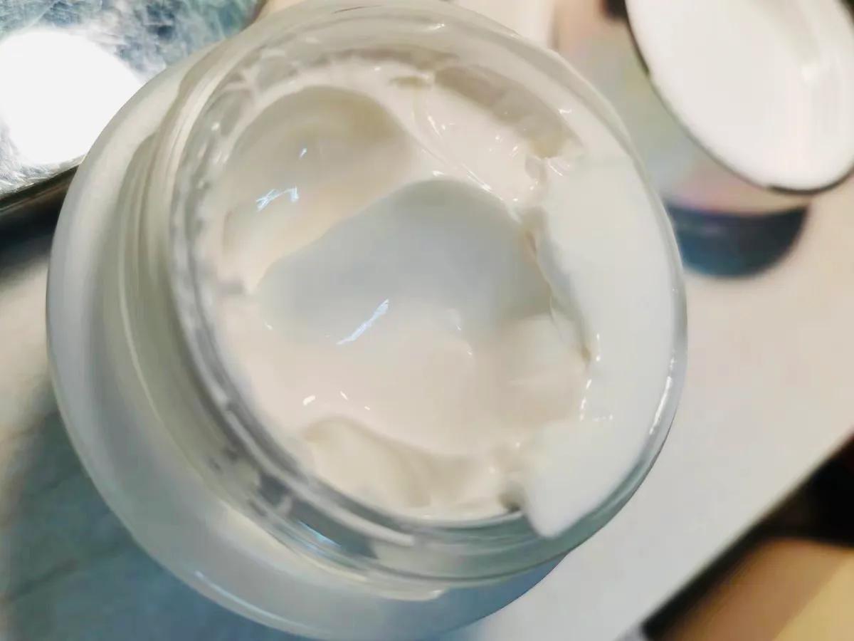 美白保湿面霜正品老牌子,平价好用的美白面霜