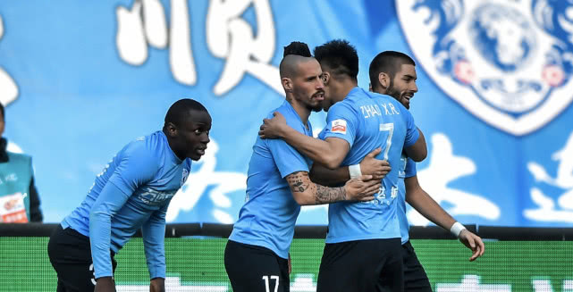 哈姆西克过人集锦,哈姆西克那不勒斯精彩表现