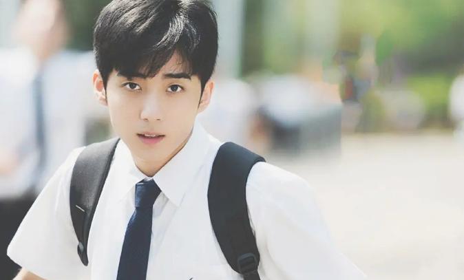 极限17郭子凡浴缸轻生完整版,极限17花絮杨超越郭子凡