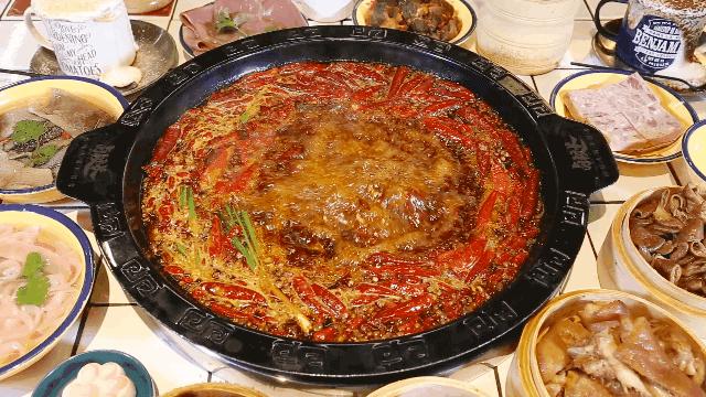 排队2小时都要吃的火锅,衡阳老火锅