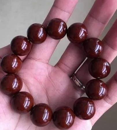 橄榄核正圆光珠孔道不正可以玩吗,橄榄核正圆光珠值得盘吗