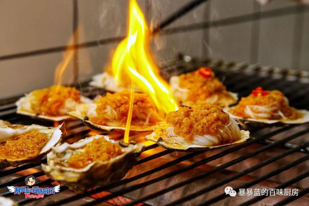 从烧烤地摊到清新小店，俩小伙用实际行动告诉你啥叫好吃的海鲜！