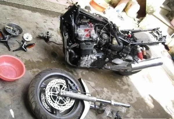 捡到一颗螺丝,捡到一个螺丝